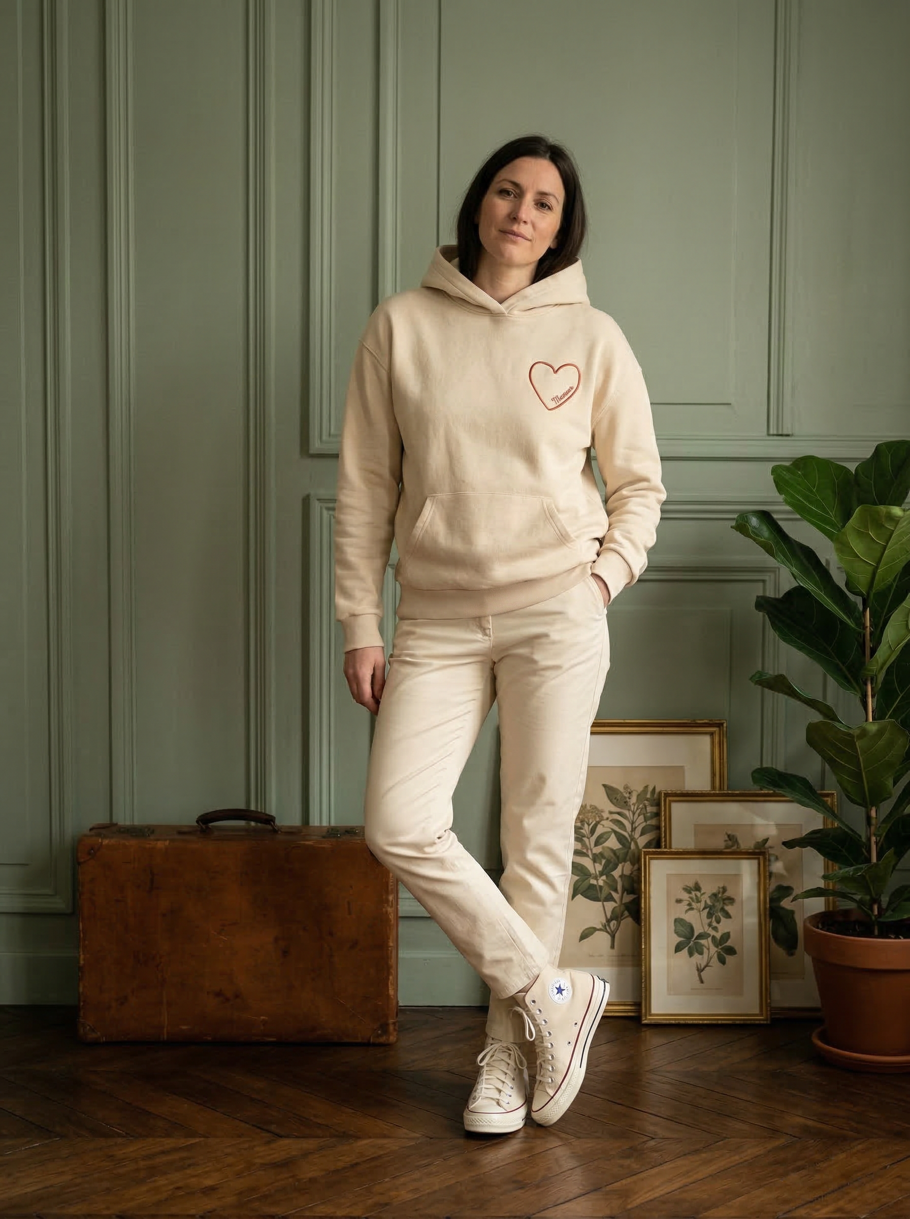 Hoodie Brodé — L'Ambre