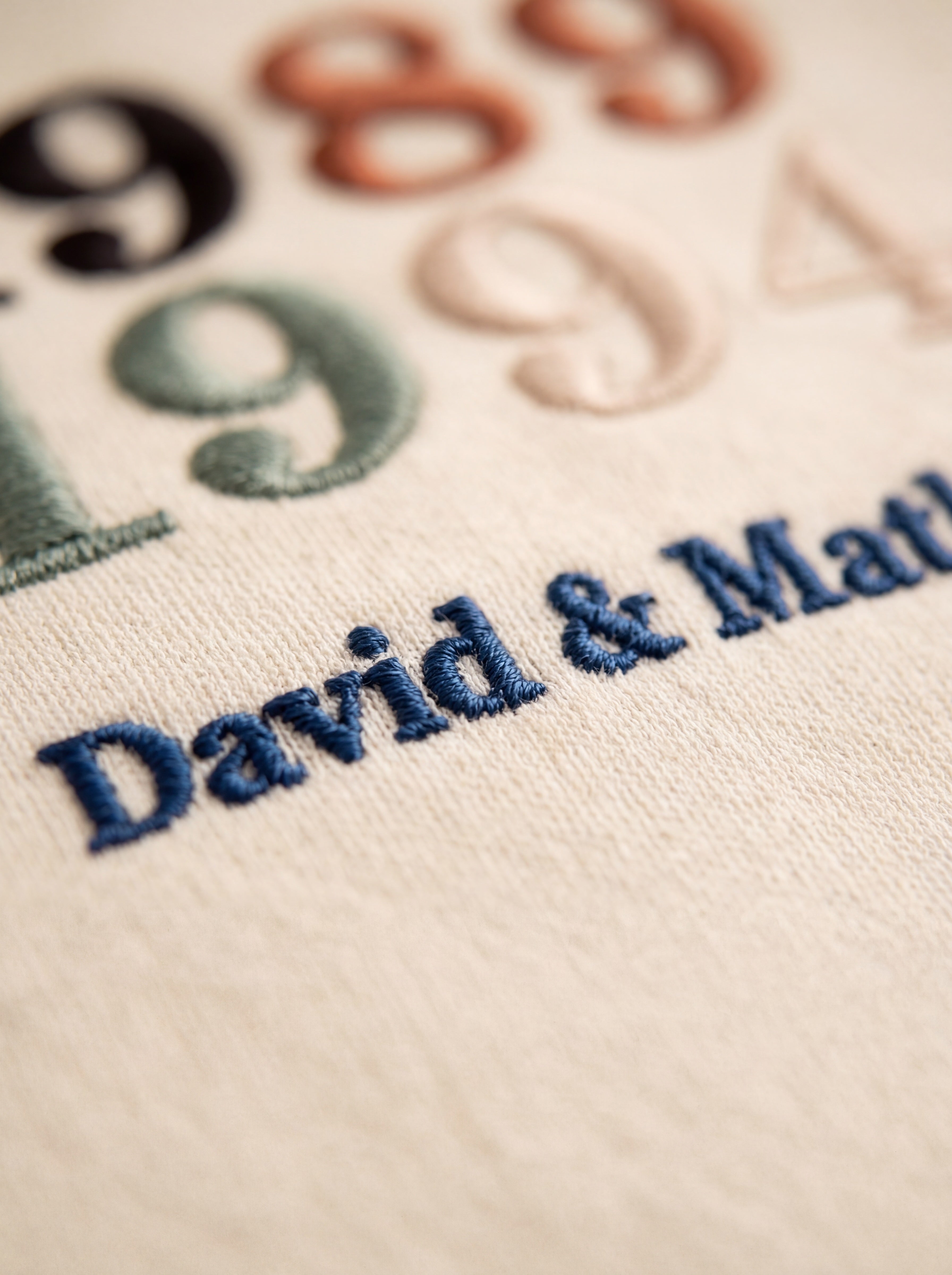 Hoodie Brodé — Notre Héritage — Duo