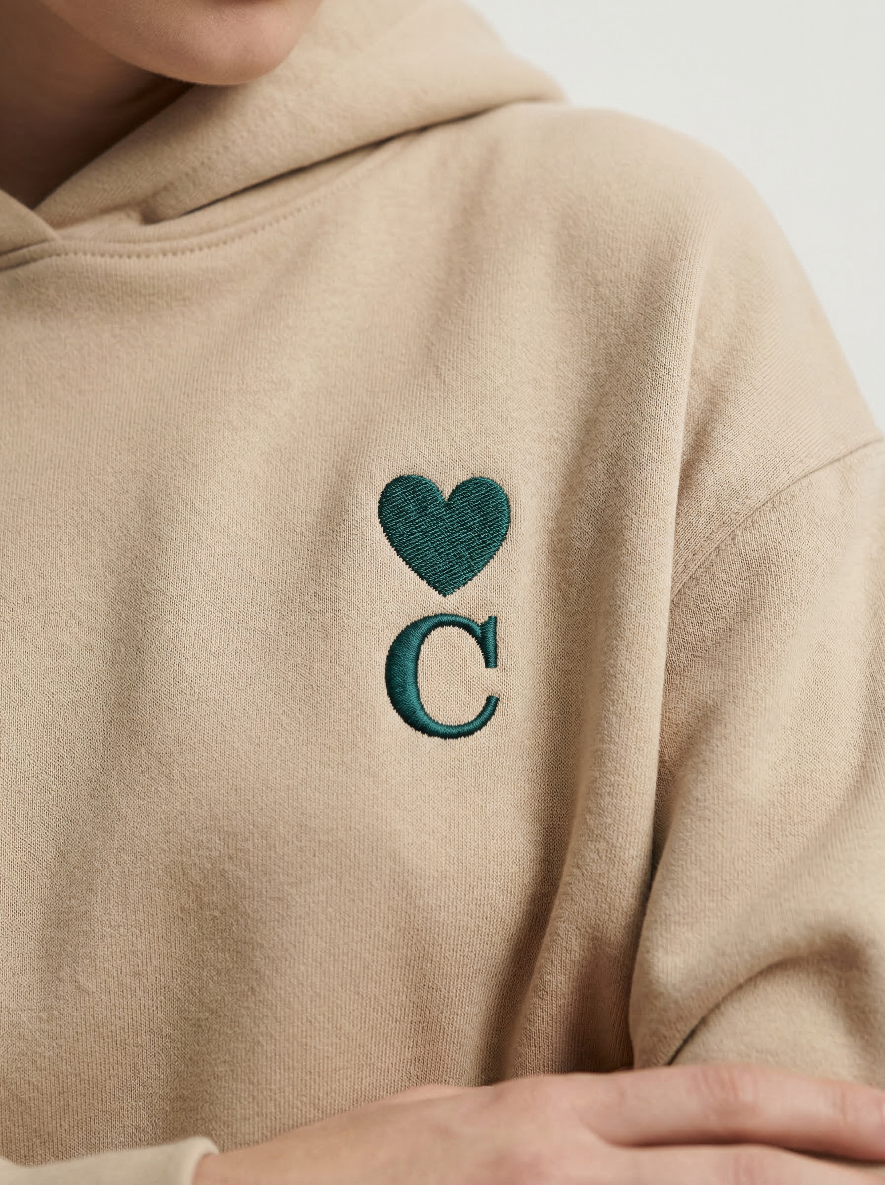 Hoodie Brodé — La Brigitte