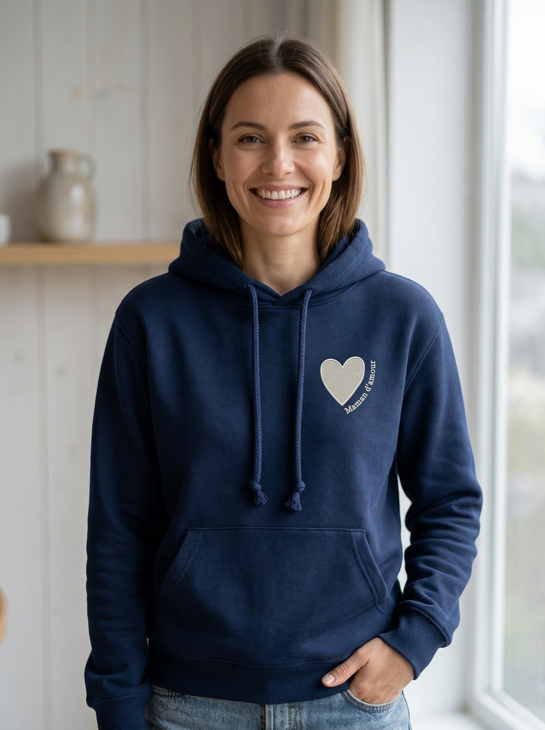Hoodie Brodé — La Confidence — Maman