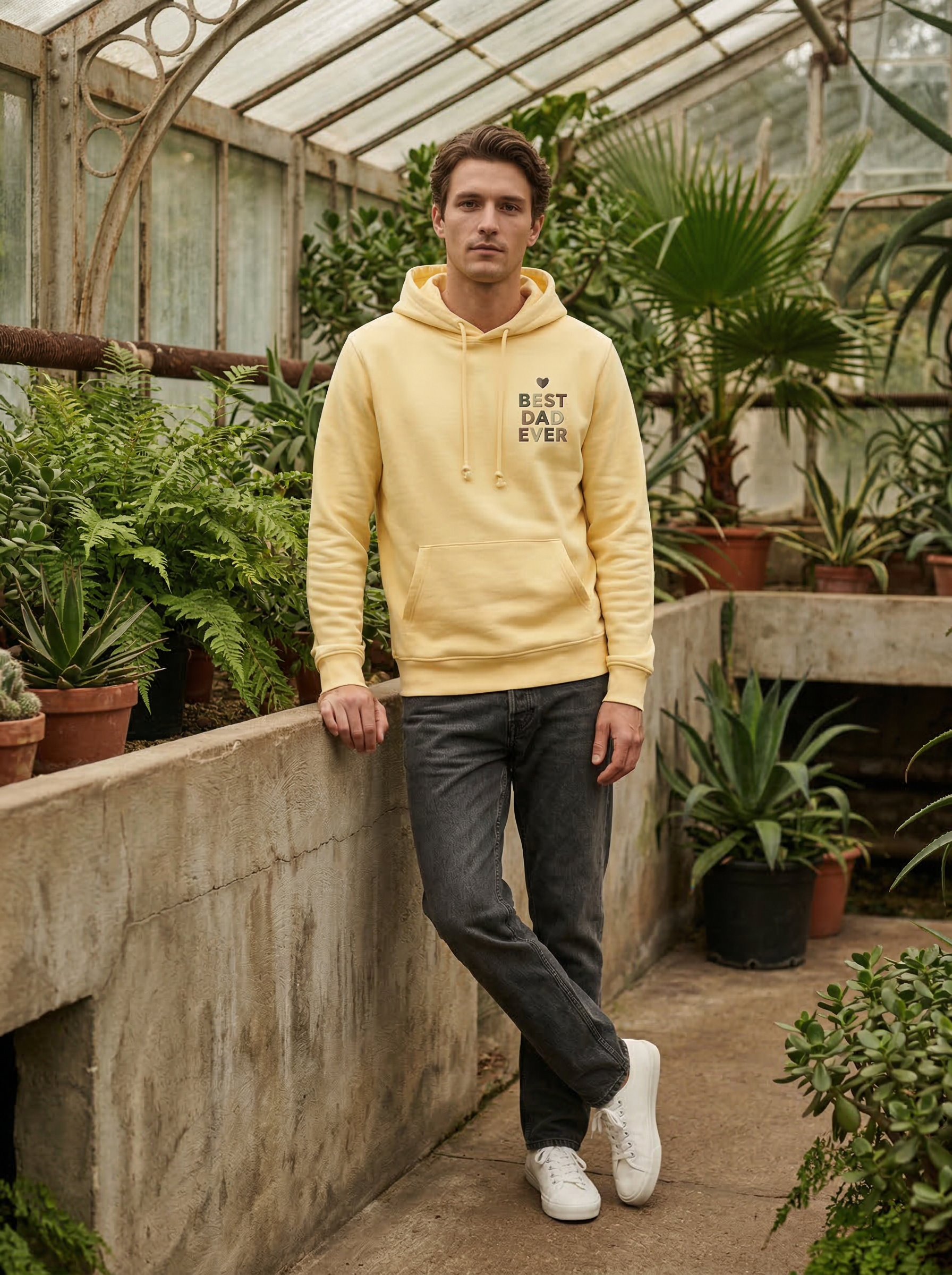 Hoodie Brodé — La Palette Crème