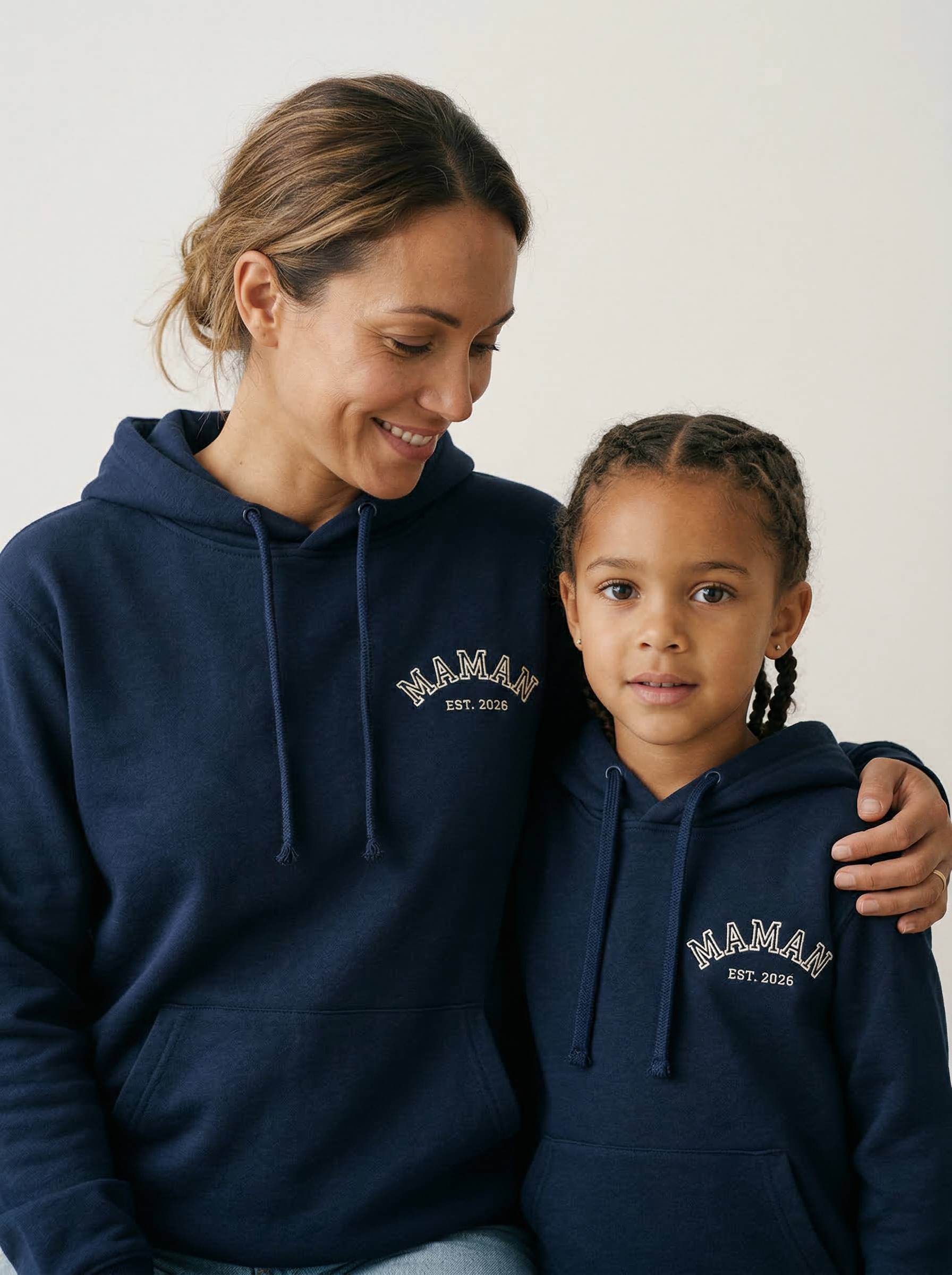 Hoodie Brodé — L'Annonce  — Mini