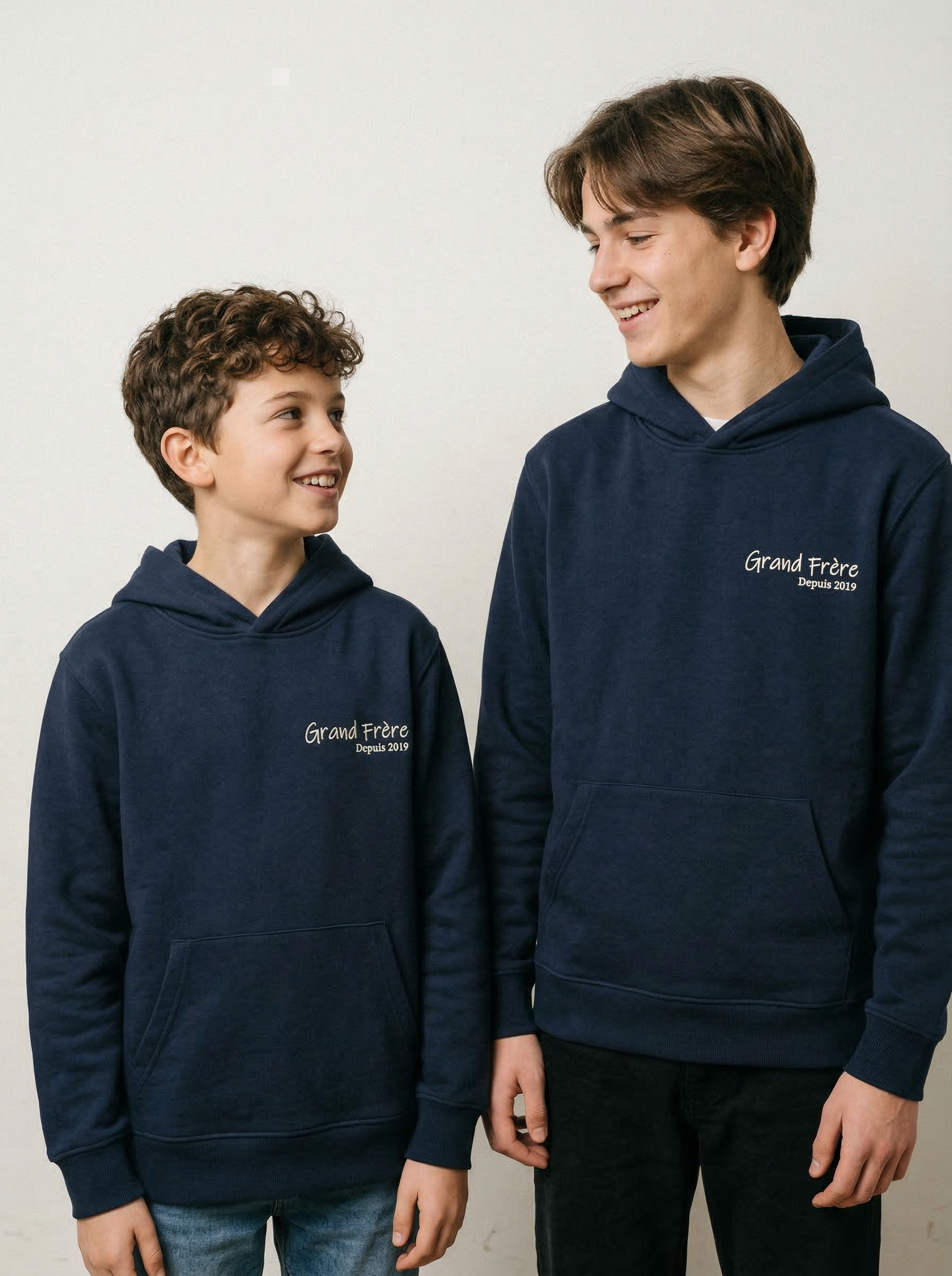 Hoodie Enfant Brodé — Le Depuis  — Mini